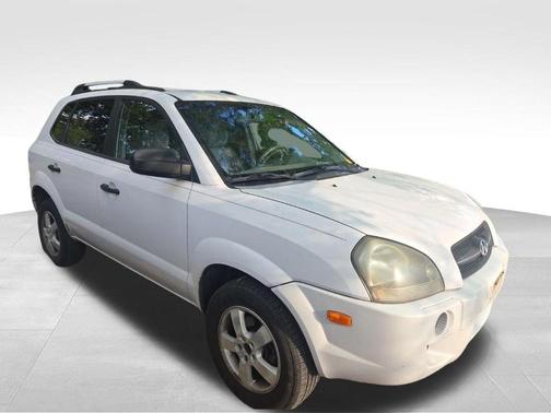 White 2007 Hyundai TUCSON GLS