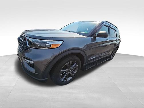 Gray 2021 Ford Explorer XLT