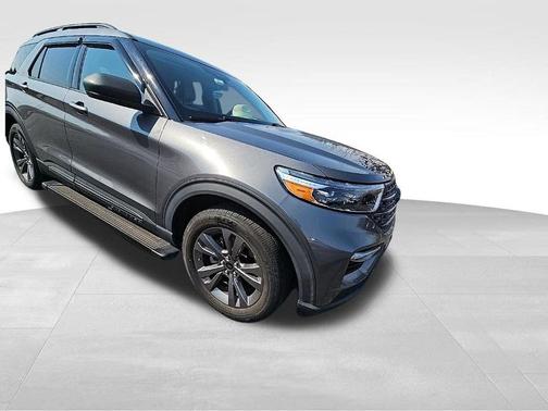 Gray 2021 Ford Explorer XLT