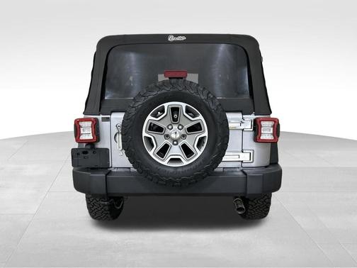 Silver 2014 Jeep Wrangler Rubicon