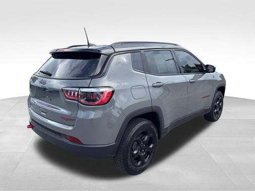 Gray 2023 Jeep Compass Trailhawk