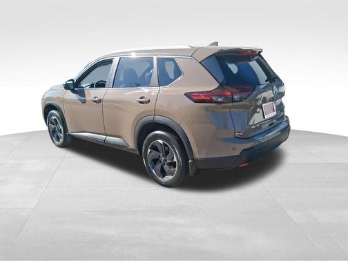 Baja Storm 2024 Nissan Rogue SV