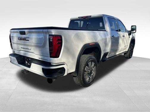 2024 GMC Sierra 2500 Denali