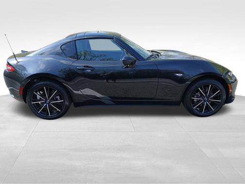 2025 Mazda MX-5 Miata RF Grand Touring