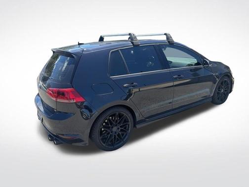 Deep Black Pearl Effect 2017 Volkswagen Golf R 4-Door