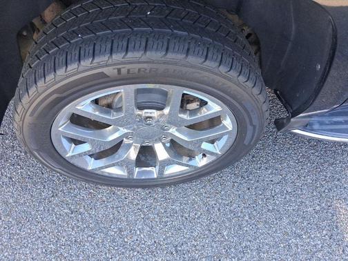 2017 GMC Yukon XL SLT