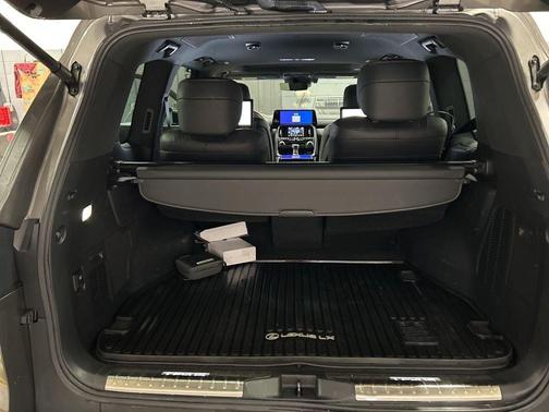 2023 Lexus LX 600 Ultra Luxury