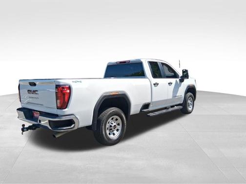 White 2024 GMC Sierra 2500 Pro
