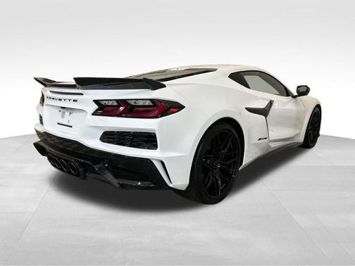 White 2025 Chevrolet Corvette Z06