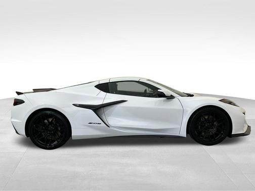 White 2025 Chevrolet Corvette Z06
