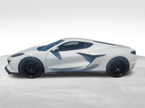 White 2025 Chevrolet Corvette Z06