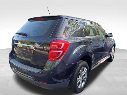 Blue 2017 Chevrolet Equinox LS