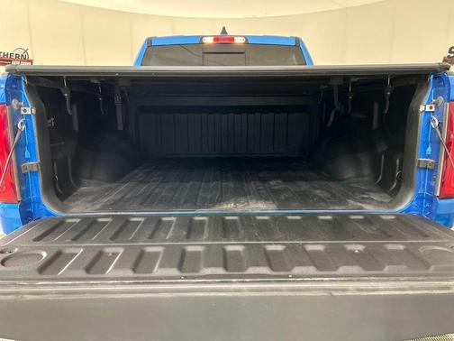 Blue 2025 RAM 1500 Big Horn/Lone Star