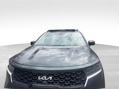 Green 2023 Kia Sorento X-Line SX Prestige