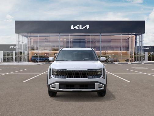 Snow White 2027 Kia Seltos LX