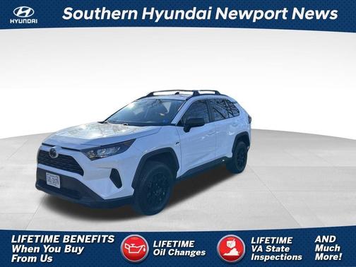 2021 Toyota RAV4 LE