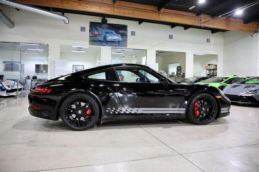 2017 Porsche 911 Carrera S