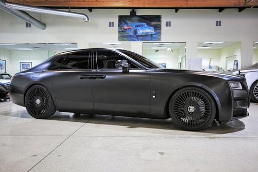 Photo 1 of 28 of 2021 Rolls-Royce Ghost