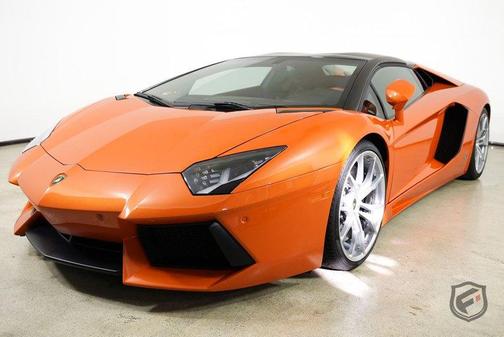 2014 Lamborghini Aventador LP700-4
