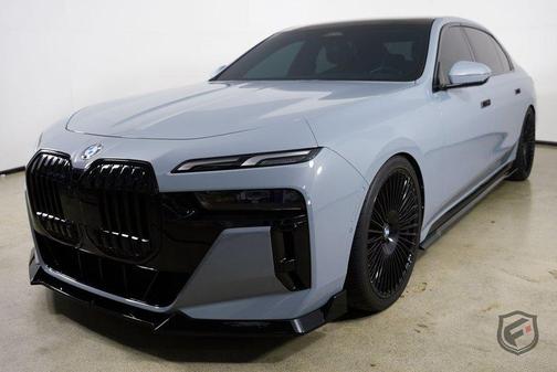 Gray Metallic 2023 BMW 740 i