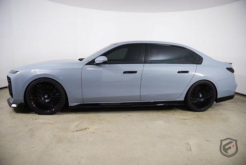 Gray Metallic 2023 BMW 740 i