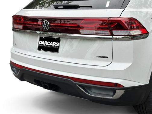 2025 Volkswagen Atlas Cross Sport 2.0T SE w/Technology 4MOTION