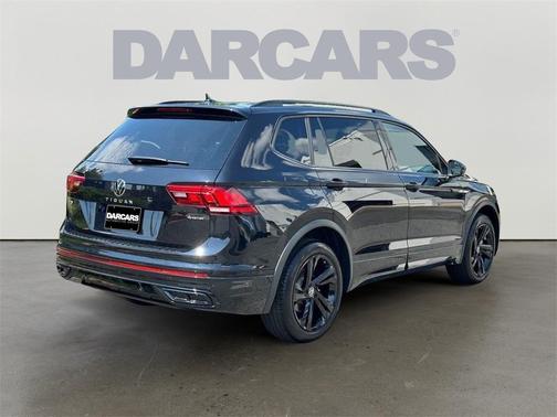 2024 Volkswagen Tiguan 2.0T SE R-Line Black 4MOTION