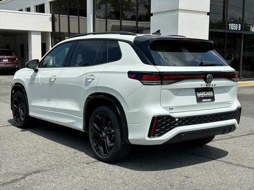 2025 Volkswagen Tiguan 2.0T SE R-Line Black 4MOTION