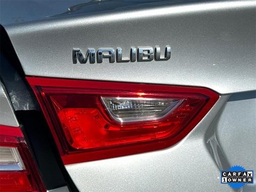 2017 Chevrolet Malibu 1LT