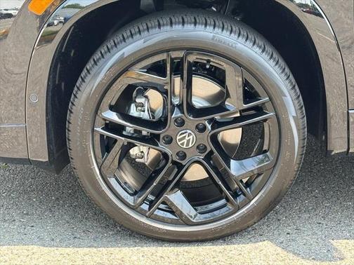 2025 Volkswagen Tiguan 2.0T SE R-Line Black 4MOTION