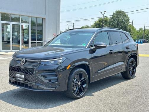 2025 Volkswagen Tiguan 2.0T SE R-Line Black 4MOTION