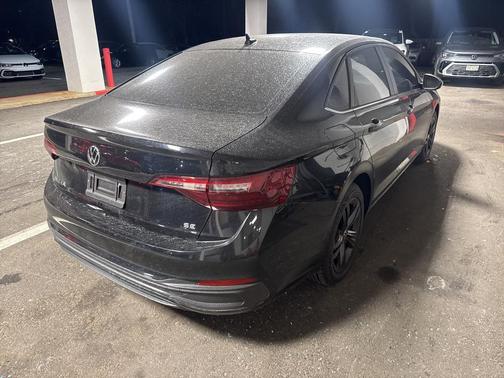 2023 Volkswagen Jetta 1.5T SE