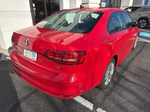 2015 Volkswagen Jetta 2.0L TDI S