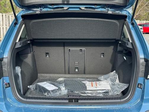 2025 Volkswagen Taos 1.5T SEL
