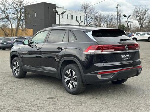 2025 Volkswagen Atlas Cross Sport 2.0T SE