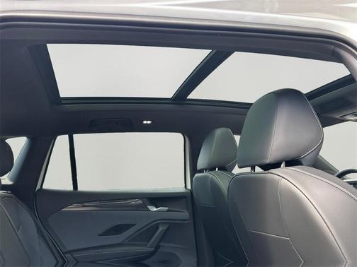 2025 Volkswagen Tiguan 2.0T SE R-Line Black 4MOTION