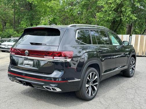 2025 Volkswagen Atlas 2.0T SEL Premium R-Line 4MOTION