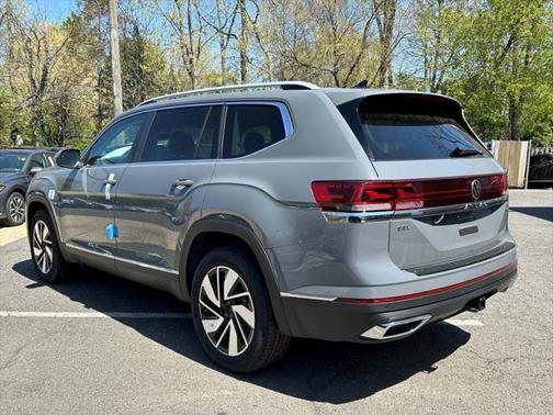 2025 Volkswagen Atlas 2.0T SEL