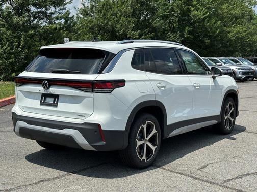 2025 Volkswagen Tiguan 2.0T SE 4MOTION