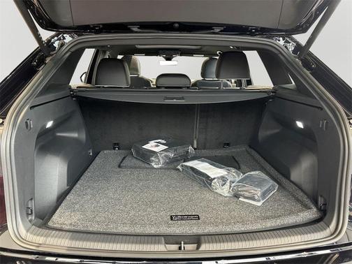 2025 Volkswagen Atlas Cross Sport 2.0T SEL Premium