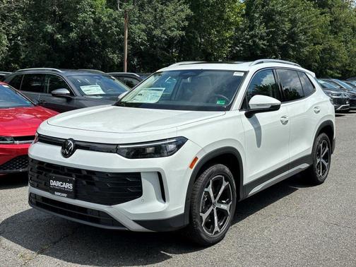 2025 Volkswagen Tiguan 2.0T SE 4MOTION