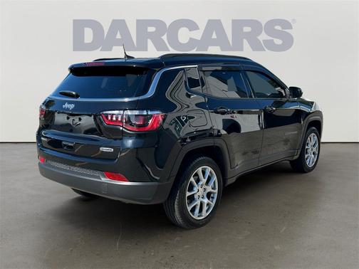 2023 Jeep Compass Latitude Lux