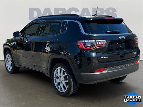 2023 Jeep Compass Latitude Lux