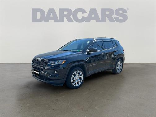 2023 Jeep Compass Latitude Lux