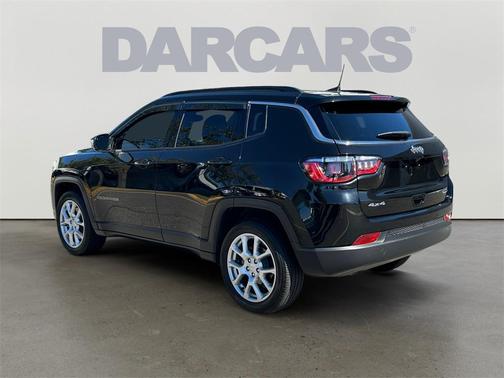 2023 Jeep Compass Latitude Lux