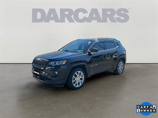 2023 Jeep Compass Latitude Lux