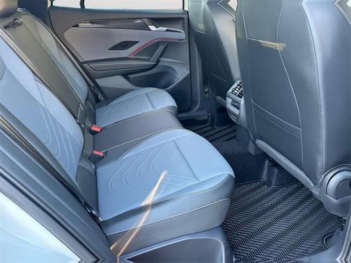 2025 Volkswagen Tiguan 2.0T SE R-Line Black 4MOTION
