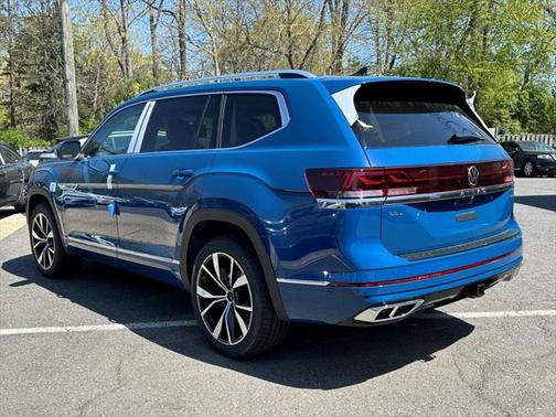 2025 Volkswagen Atlas 2.0T SEL Premium R-Line 4MOTION