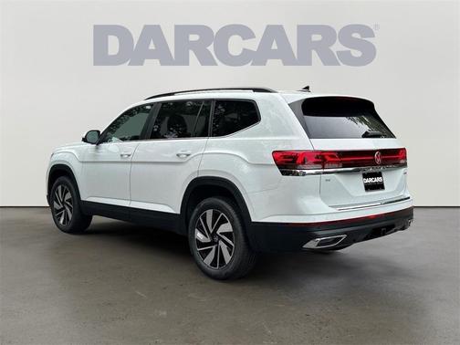 2025 Volkswagen Atlas 2.0T SE w/Technology 4MOTION