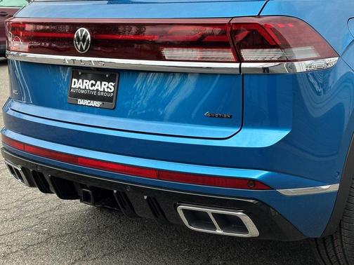2025 Volkswagen Atlas Cross Sport 2.0T SEL Premium